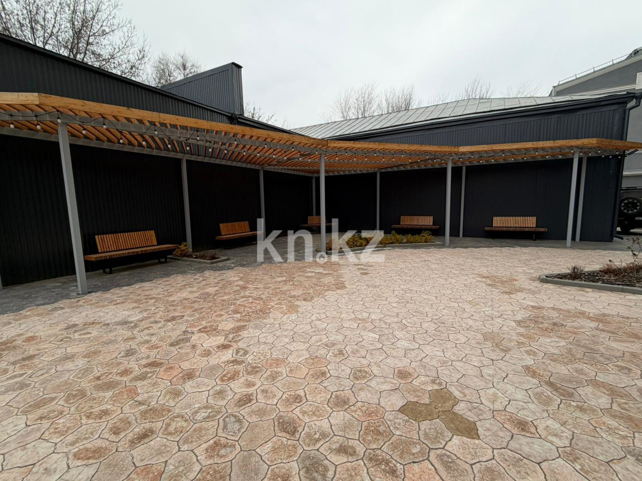 Продажа 2-комнатной квартиры, 69 м² в Уральске - фото 4