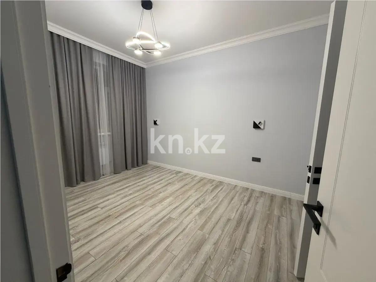 Продажа 4-комнатной квартиры, 122 м² в Астане - фото 2