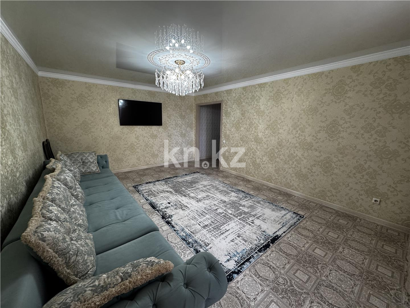 Продажа 2-комнатной квартиры, 60 м² в Караганде