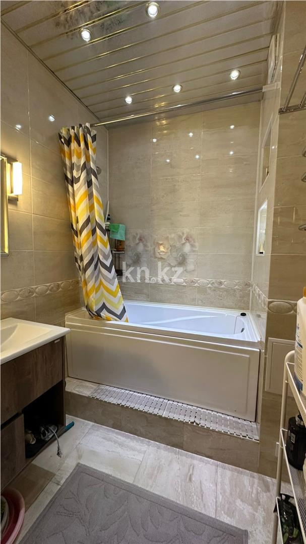Продажа 3-комнатной квартиры, 86.9 м², ул. Куйши Дина в Астане - фото 11