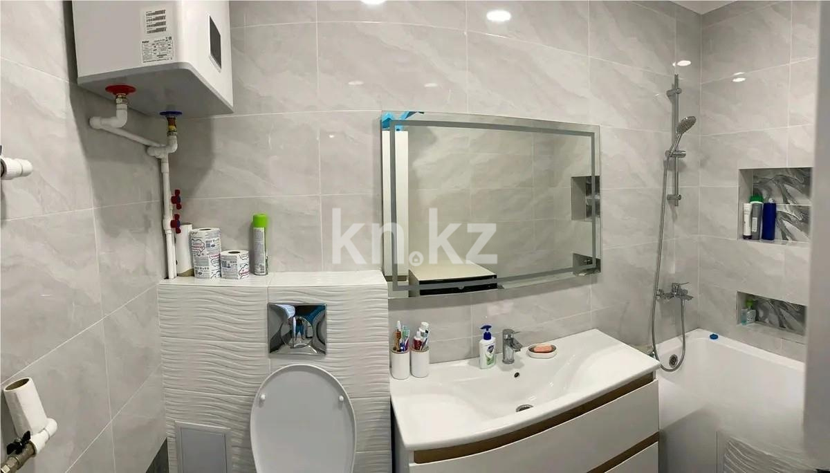 Продажа 5-комнатной квартиры, 120 м², мкр-н Голубые Пруды в Караганде - фото 14