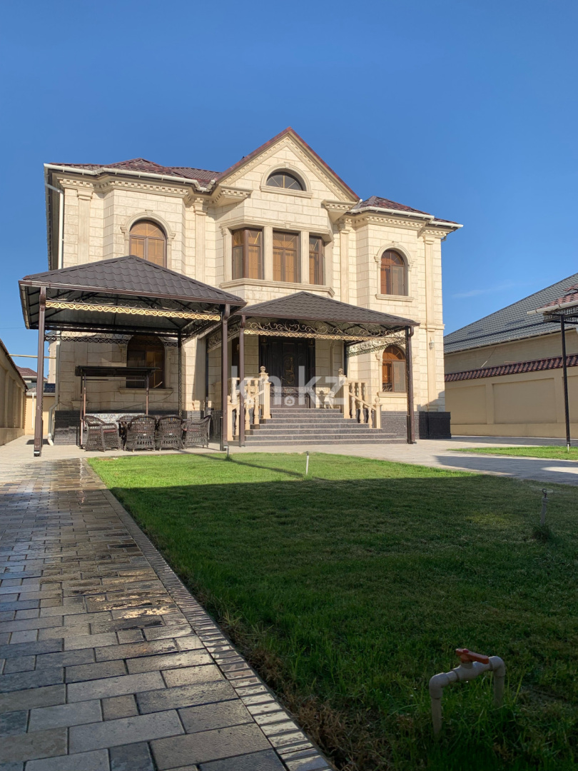 Продажа 9-комнатного дома, 300 м², Ризалык, дом  33 в Шымкенте