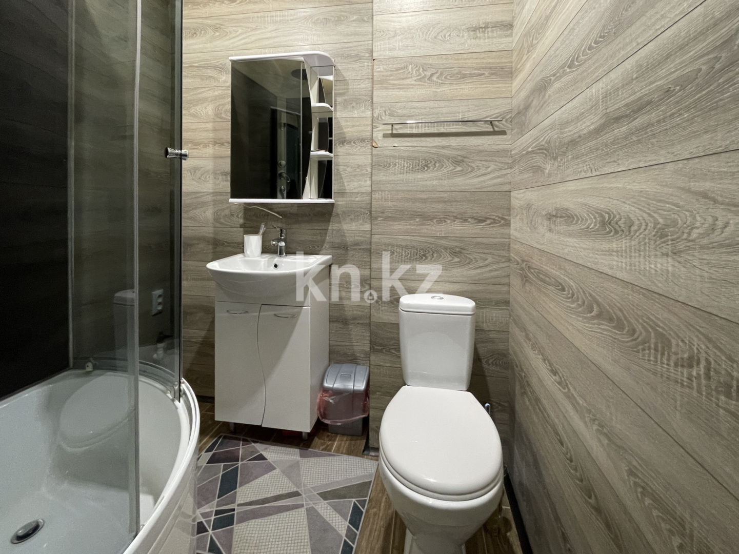 Аренда 1-комнатной квартиры посуточно, 1 м², Абая, дом  68 в Петропавловске - фото 9