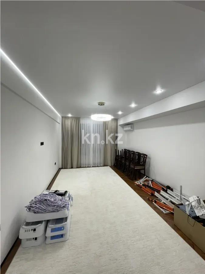 Продажа 2-комнатной квартиры, 67.8 м², мкр-н Думан-2, дом  57 в Алматы