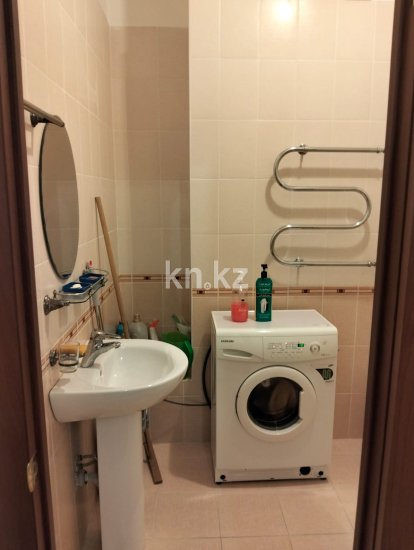 Аренда 3-комнатной квартиры, 70 м², ул. Достык, дом  5 в Астане - фото 16