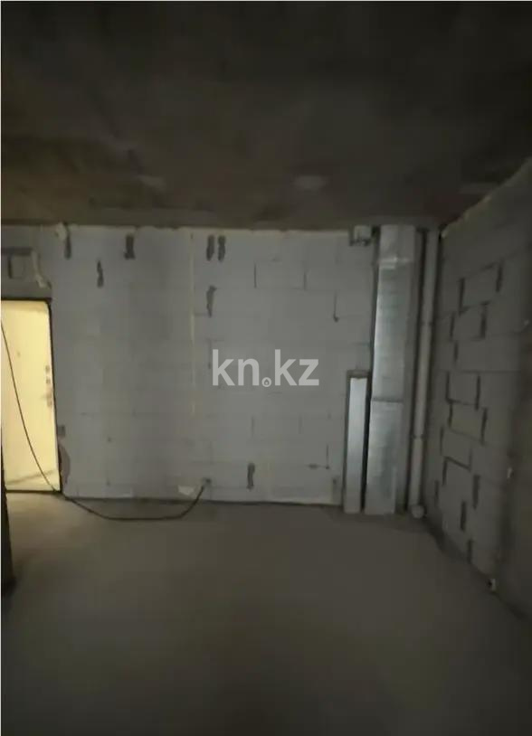 Продажа 3-комнатной квартиры, 78.4 м², ул. Утепова, дом  31 стр в Алматы - фото 2