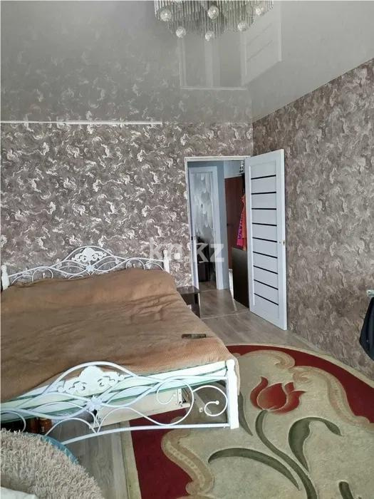 Продажа 2-комнатной квартиры, 47 м², мкр-н 15, дом  3 в Караганде - фото 2