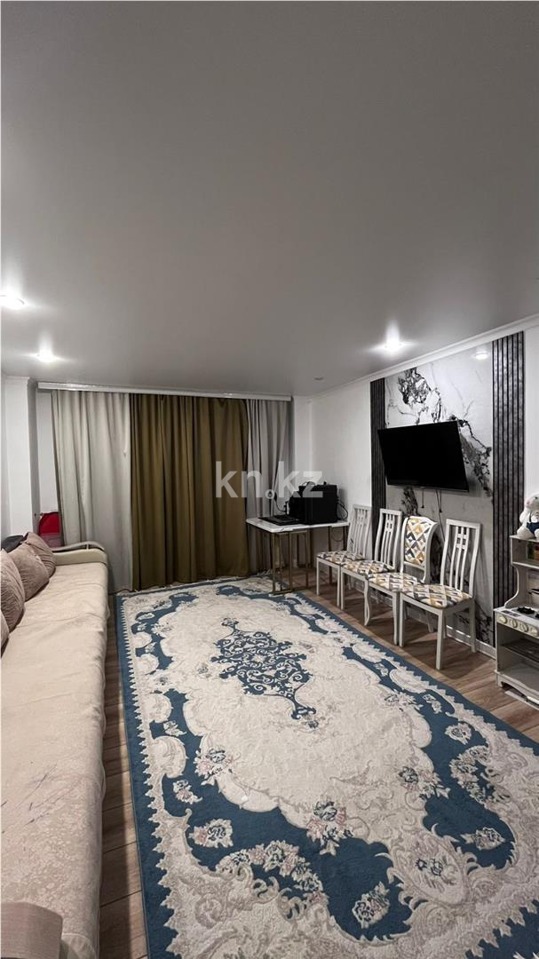 Продажа 2-комнатной квартиры, 70 м², ул. Ашимова в Караганде