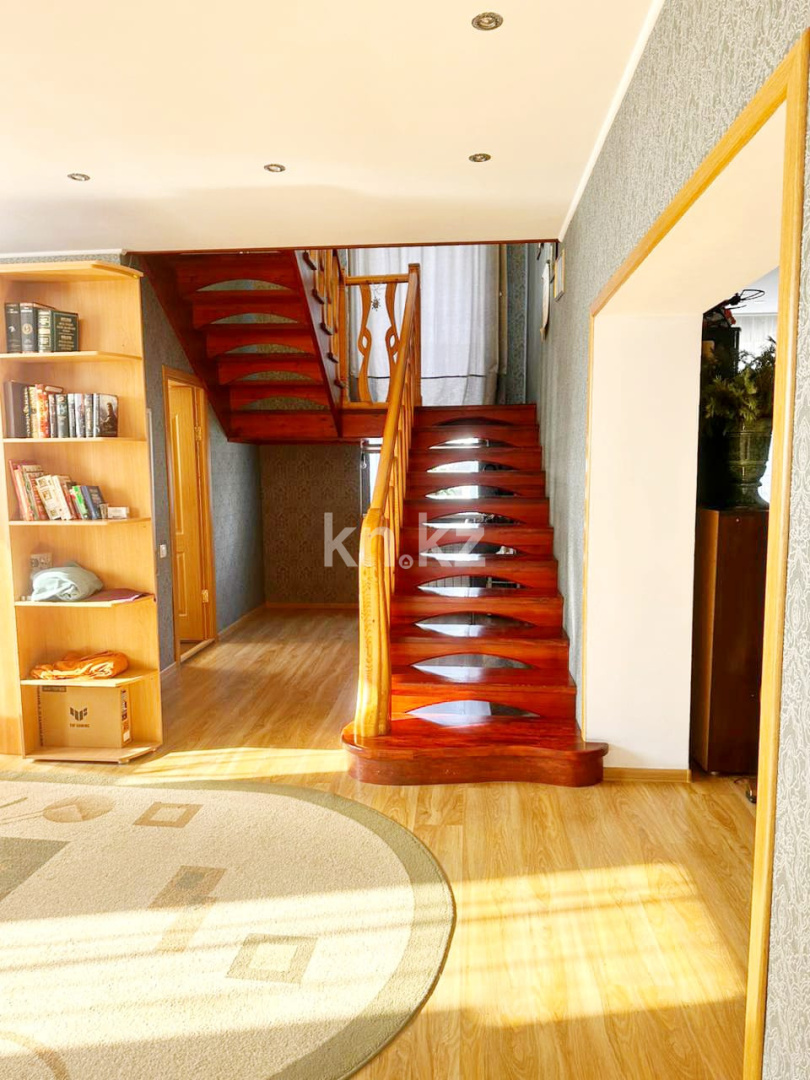 Продажа 4-комнатного дома, 205 м² в Астане - фото 12