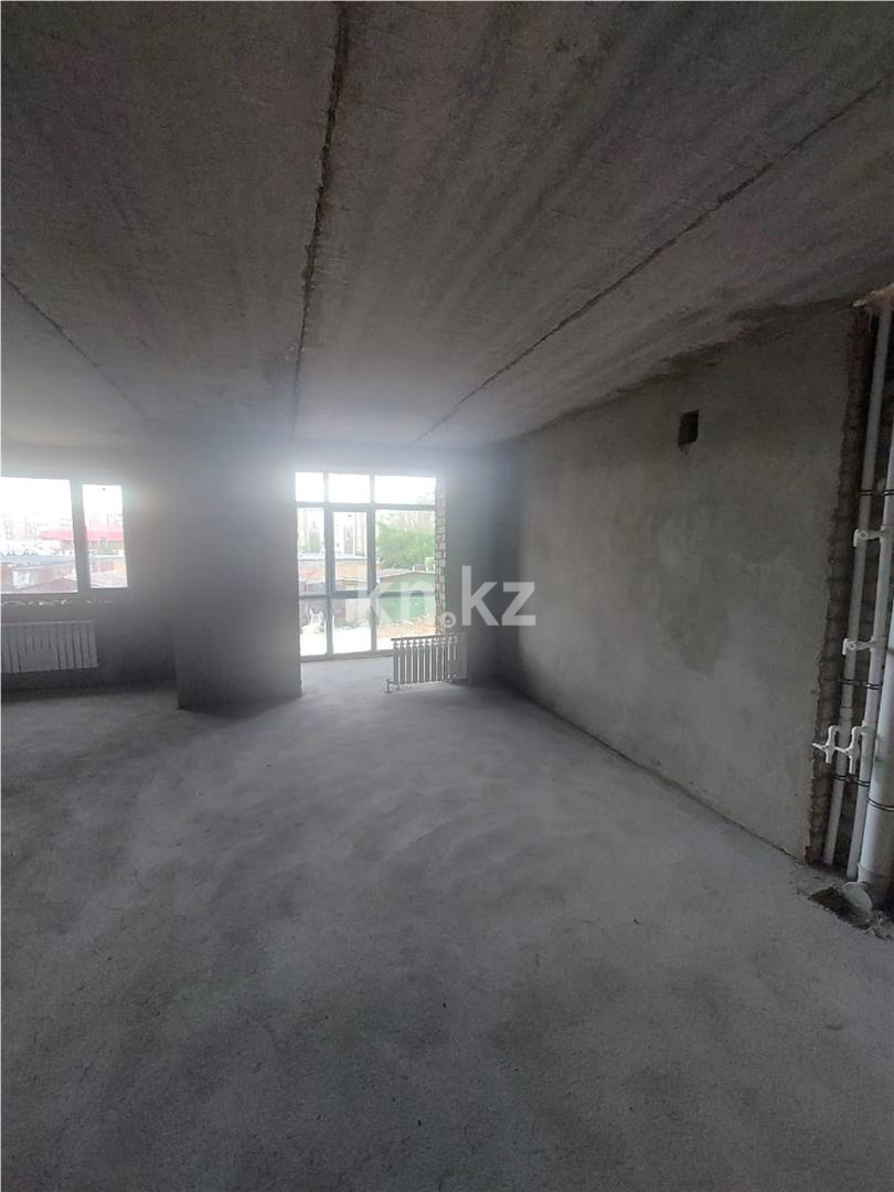 Продажа 1-комнатной квартиры, 41 м², ул. Муканова в Караганде - фото 3