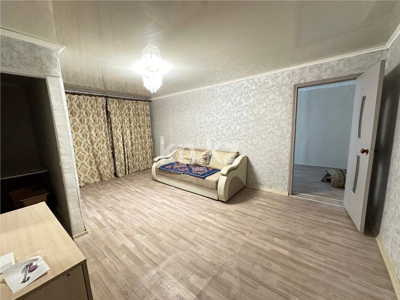 Продажа 2-комнатной квартиры, 42 м², ул. Зелинского в Караганде