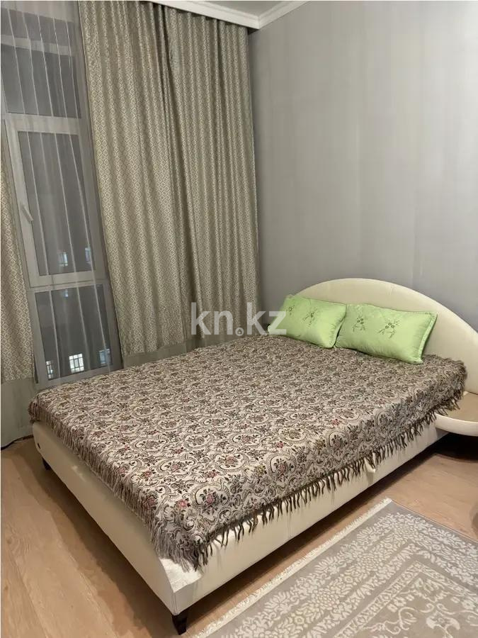 Продажа 1-комнатной квартиры, 42 м², ул. Калдаякова, дом  40 в Астане