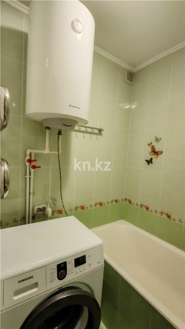 Продажа 3-комнатной квартиры, 64 м², ул. Муканова в Караганде - фото 13