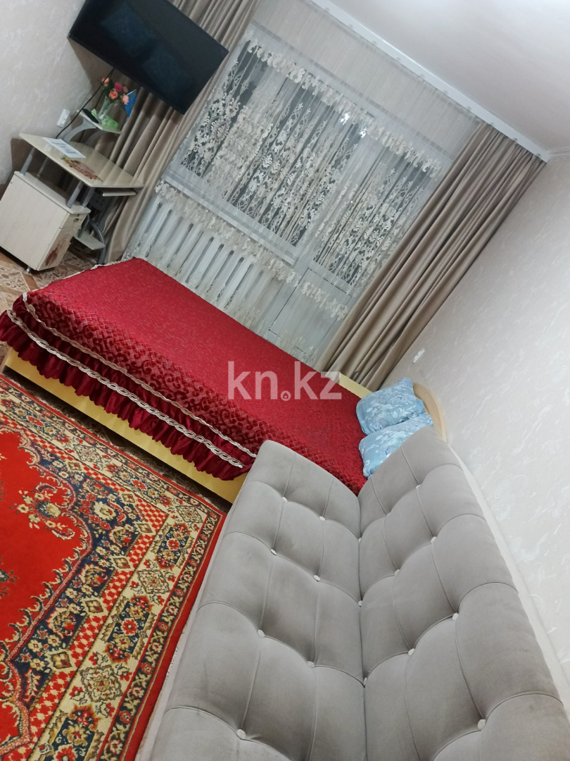 Аренда 1-комнатной квартиры посуточно, 42 м², пр. Алашахана, дом  16 в Жезказгане