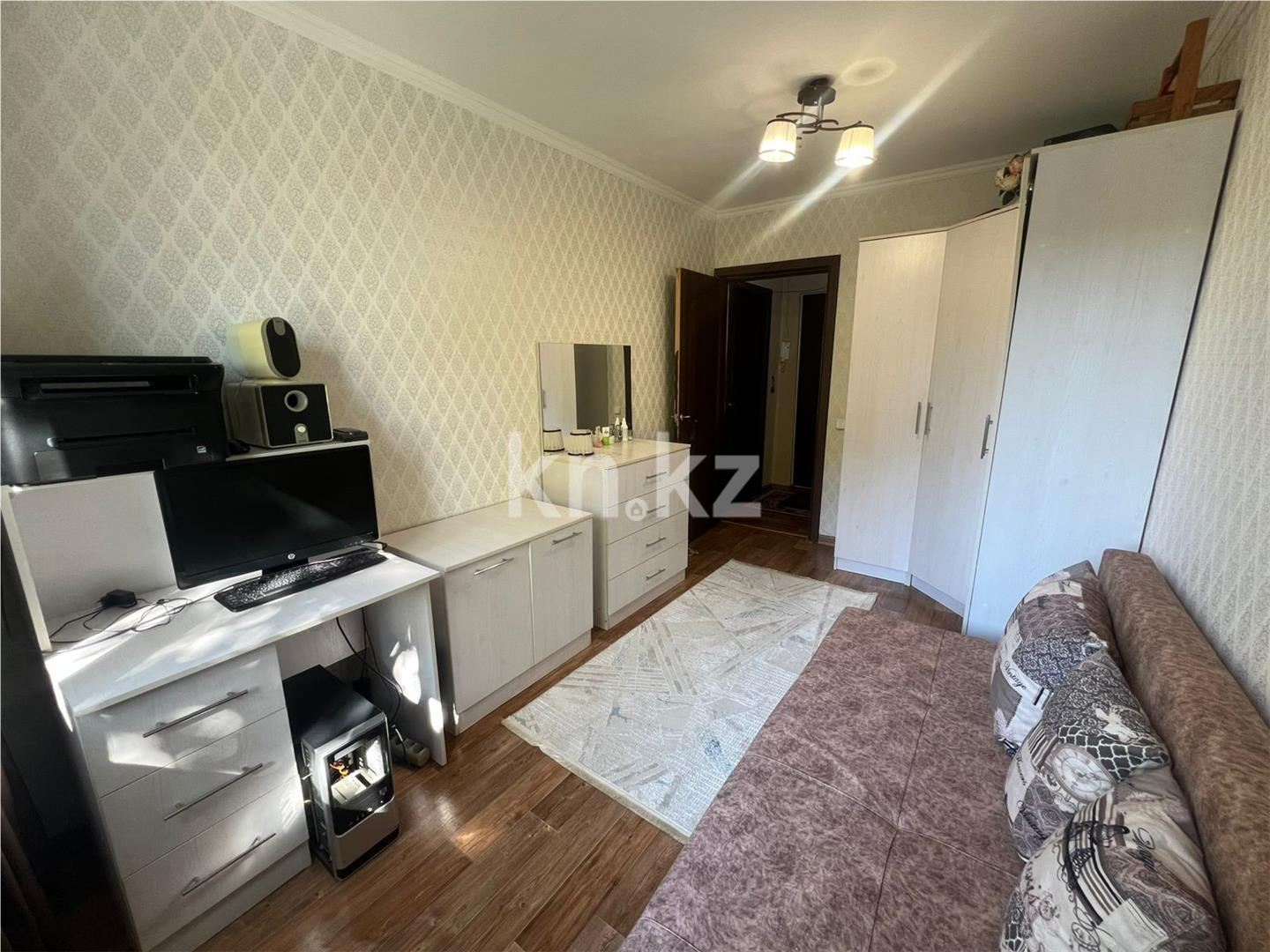 Продажа 4-комнатной квартиры, 74 м², 1 кв-л в Караганде - фото 9