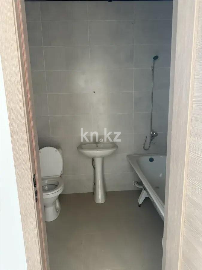 Продажа 2-комнатной квартиры, 64.9 м² в Астане - фото 4