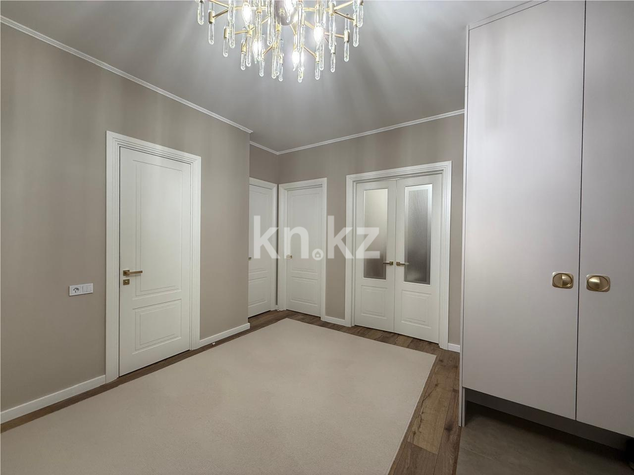 Продажа 4-комнатной квартиры, 119 м² в Караганде - фото 11
