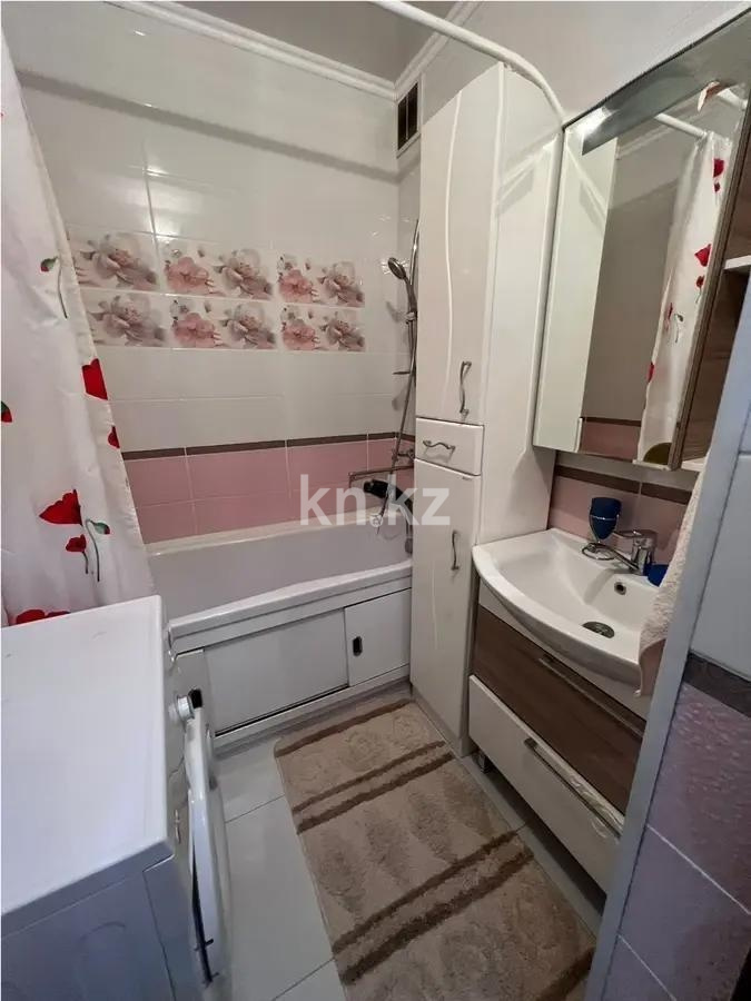 Продажа 2-комнатной квартиры, 63.6 м² в Алматы - фото 4