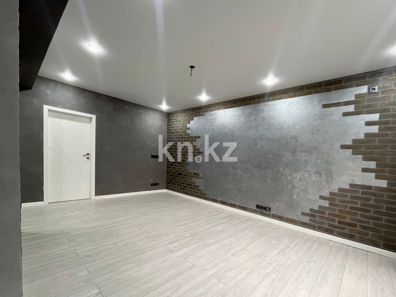 Продажа 2-комнатной квартиры, 57.7 м² в Алматы - фото 5