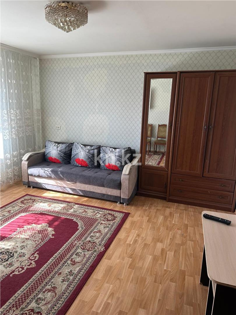 Продажа 3-комнатной квартиры, 62 м², пр. Шахтеров в Караганде - фото 2