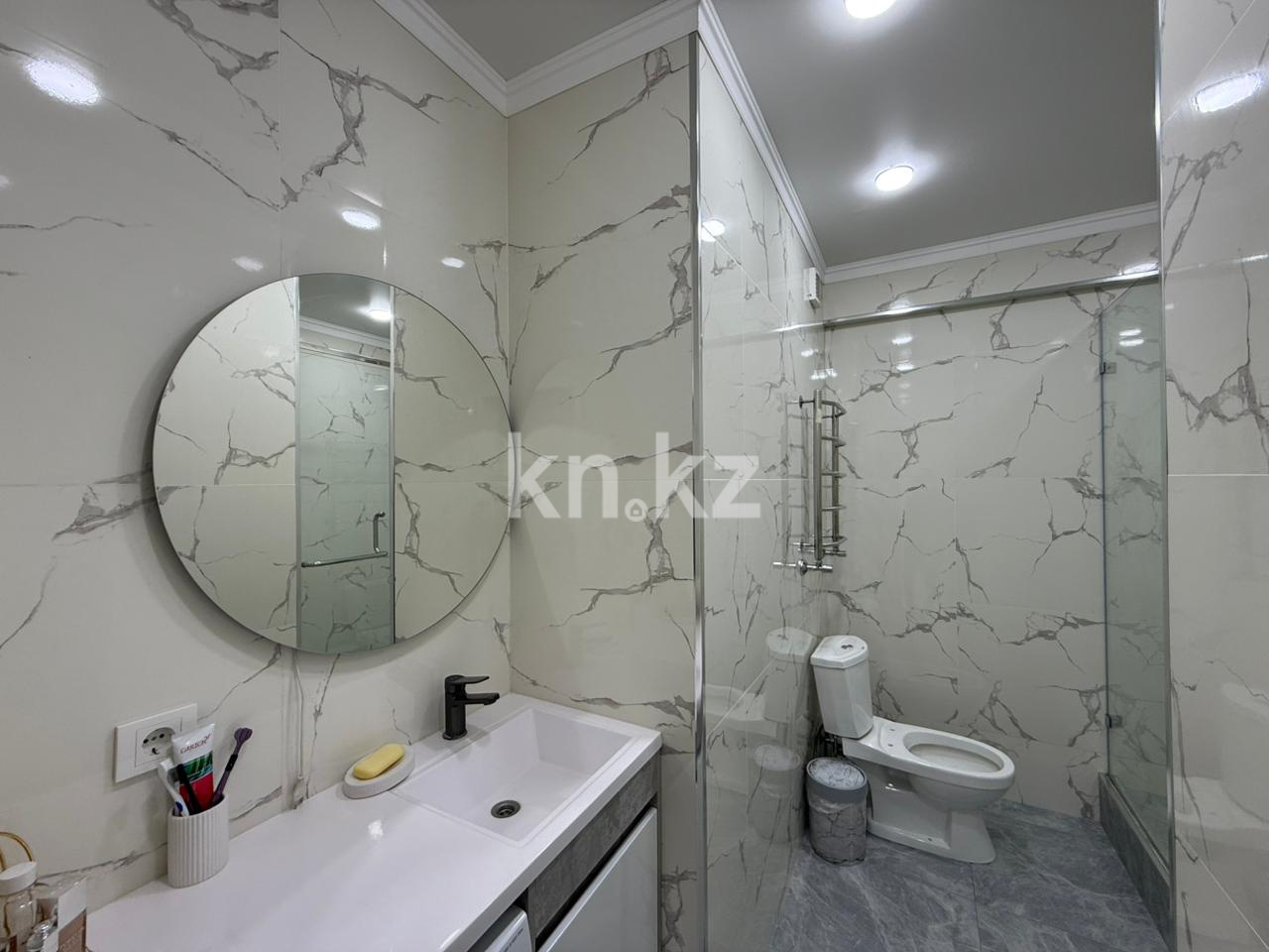 Продажа 2-комнатной квартиры, 47 м², ул. Толе би, дом  285/8 к2 - ул. Утеген батыра в Алматы - фото 16