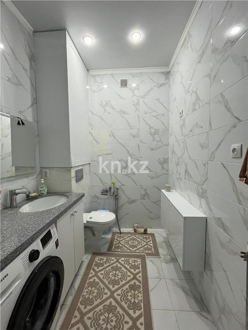 Продажа 3-комнатной квартиры, 84 м², ул. Ашимова, дом  21 в Караганде - фото 17