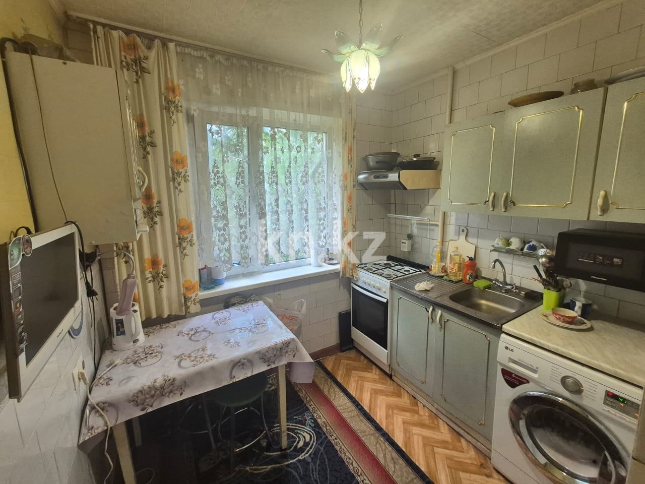 Продажа 4-комнатной квартиры, 61 м² в Караганде - фото 8