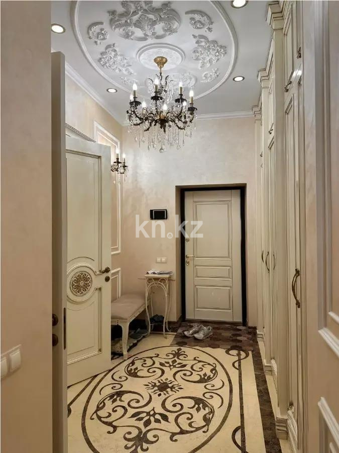 Продажа 4-комнатной квартиры, 215 м², ул. Мерген, дом  91/1 в Алматы - фото 9