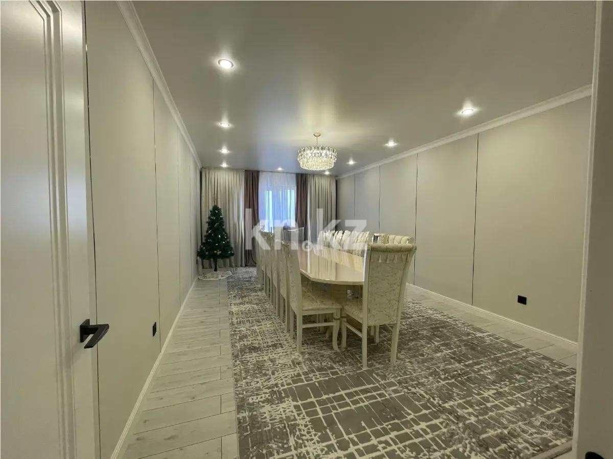 Продажа 4-комнатной квартиры, 131.8 м² в Алматы - фото 2