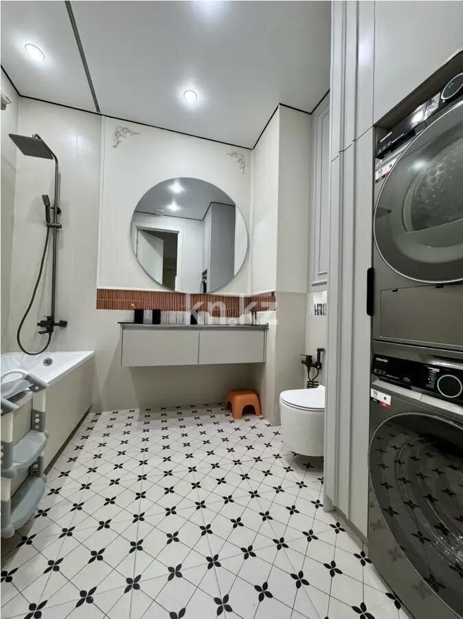 Продажа 4-комнатной квартиры, 140 м² в Астане - фото 11