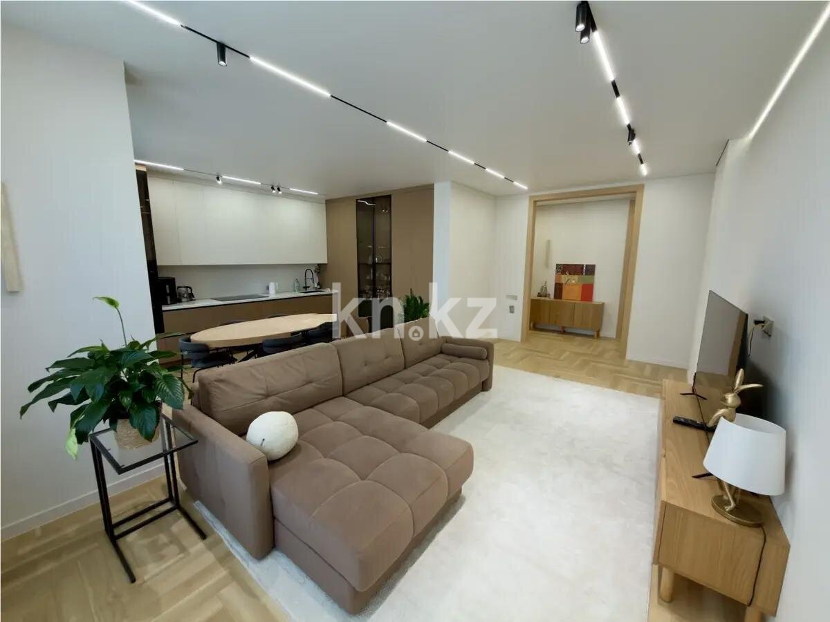 Продажа 4-комнатной квартиры, 126 м² в Астане