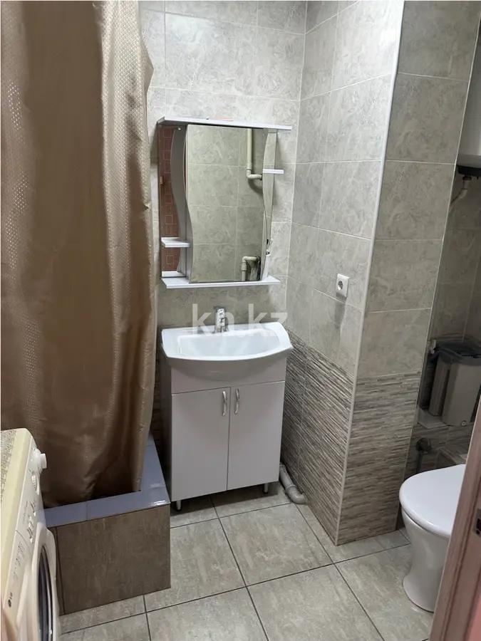 Продажа 4-комнатной квартиры, 80 м², ул. Дюсембекова, дом  67 в Караганде - фото 6