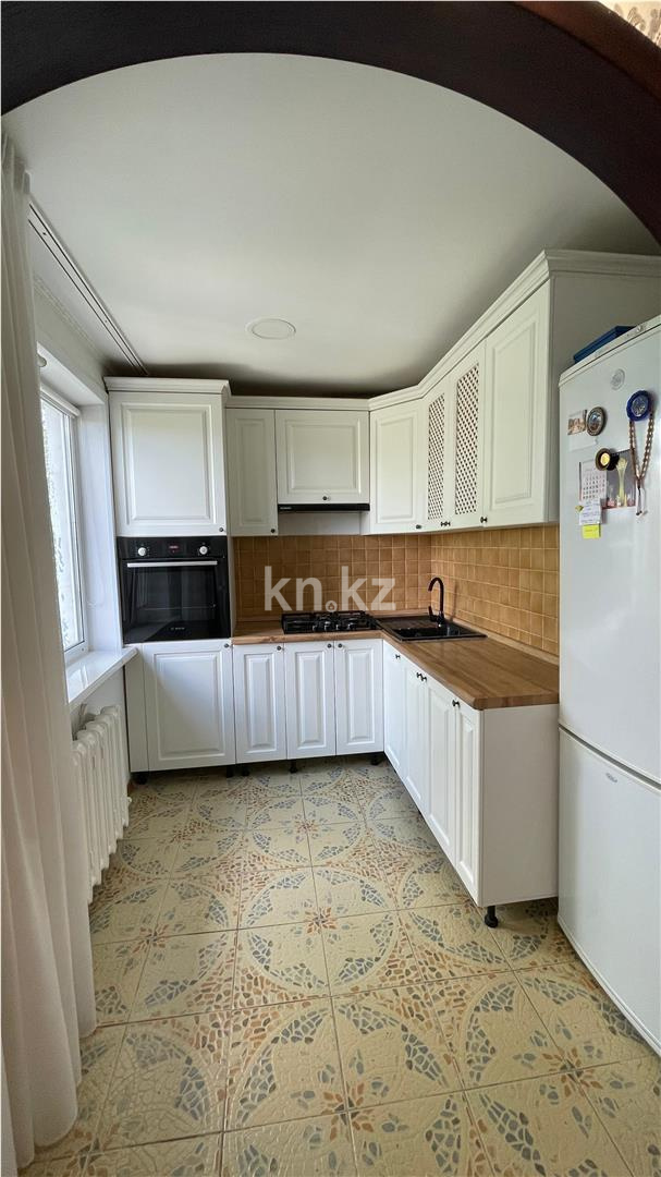 Продажа 3-комнатной квартиры, 61 м², мкр-н 15 в Караганде - фото 13