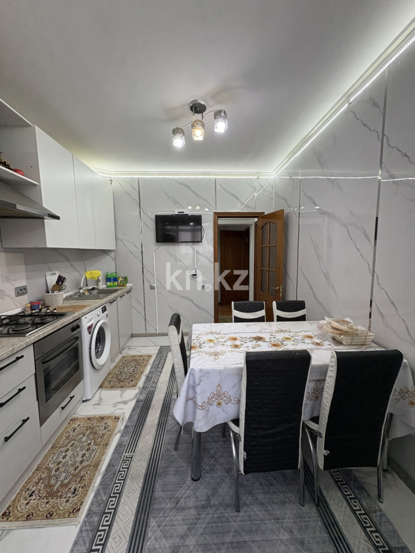 Продажа 3-комнатной квартиры, 77.6 м², ул. Мустай Карима в Алматы - фото 10