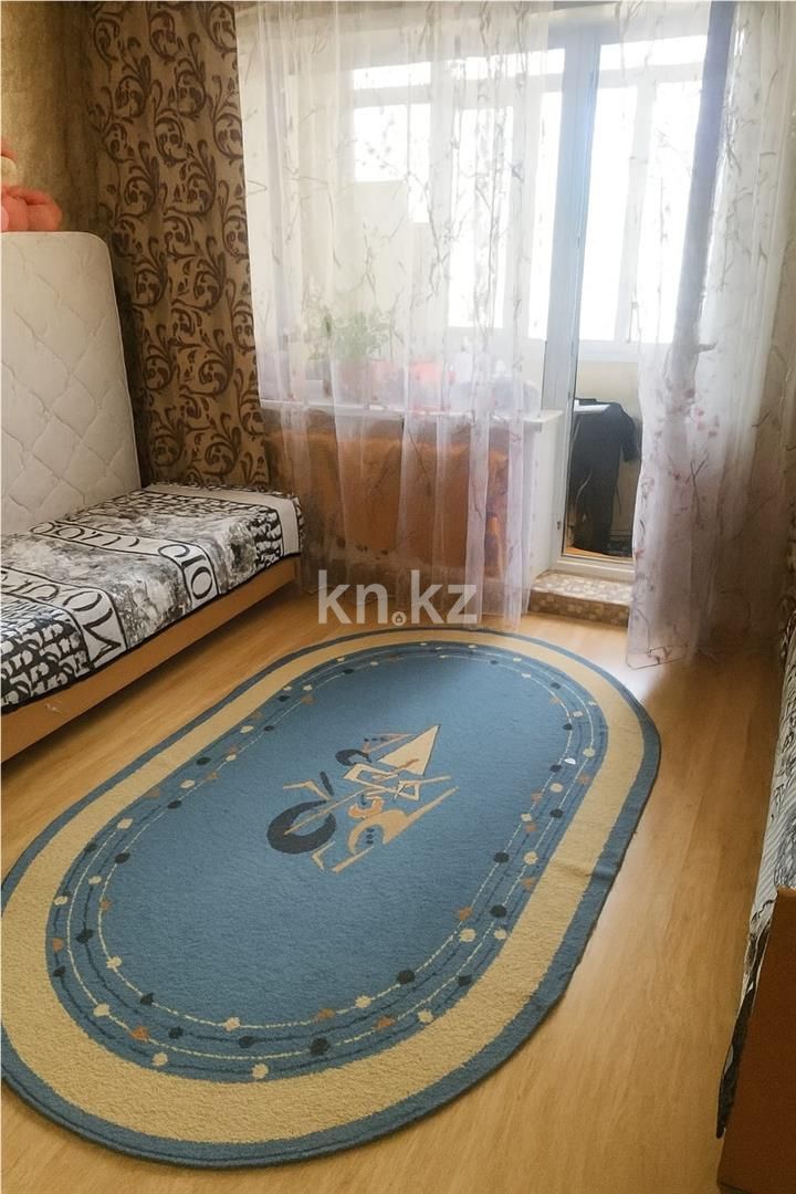 Продажа 3-комнатной квартиры, 63 м², ул. Рыскулбекова в Астане