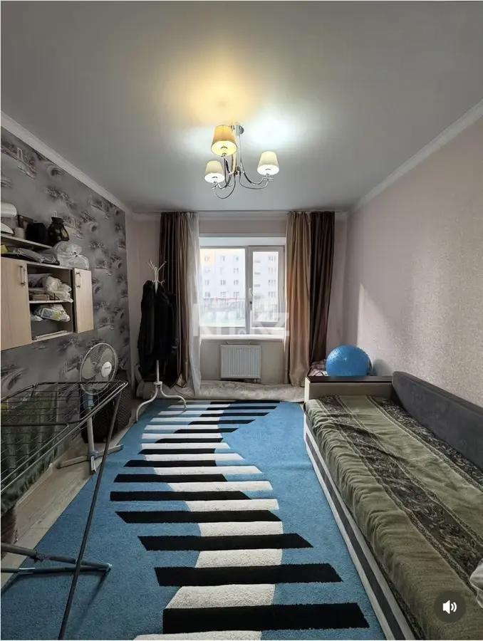 Продажа 3-комнатной квартиры, 78 м², пр. Республики, дом  1/4 в Караганде - фото 2