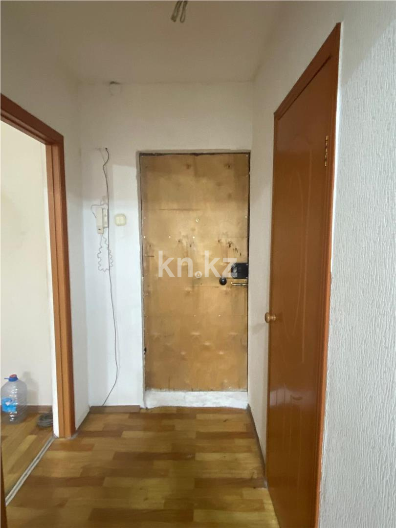 Продажа 1-комнатной квартиры, 30 м², мкр-н 16 в Караганде - фото 6