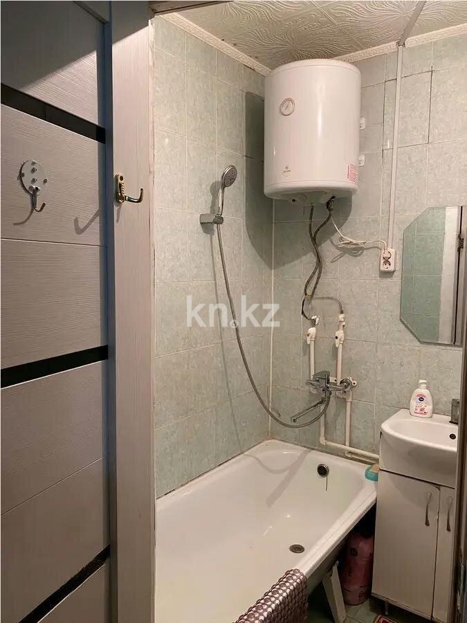 Продажа 4-комнатной квартиры, 62 м² в Караганде - фото 4