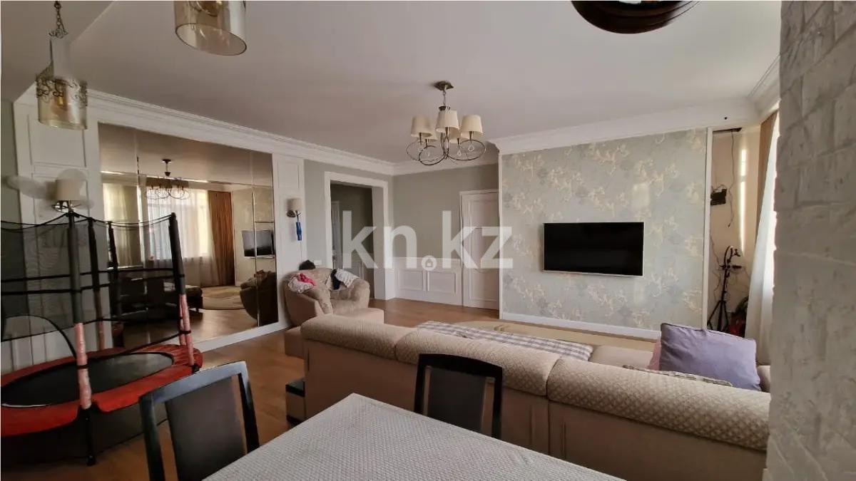 Продажа 3-комнатной квартиры, 100 м², ул. Варламова, дом  33 в Алматы