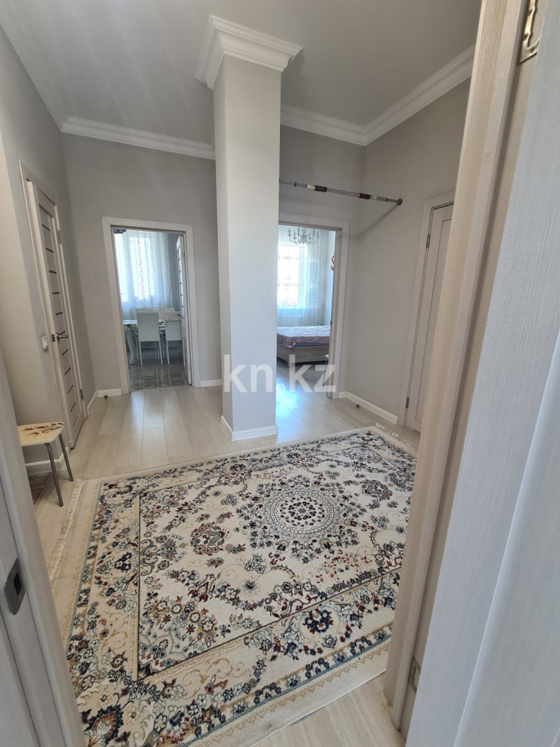 Продажа 3-комнатной квартиры, 82 м², пр. Мангилик Ел, дом  24 - ул. Алматы в Астане