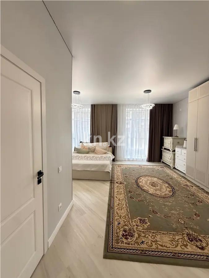 Продажа 5-комнатной квартиры, 211.3 м², ул. Бокейхана, дом  3Б в Астане - фото 4