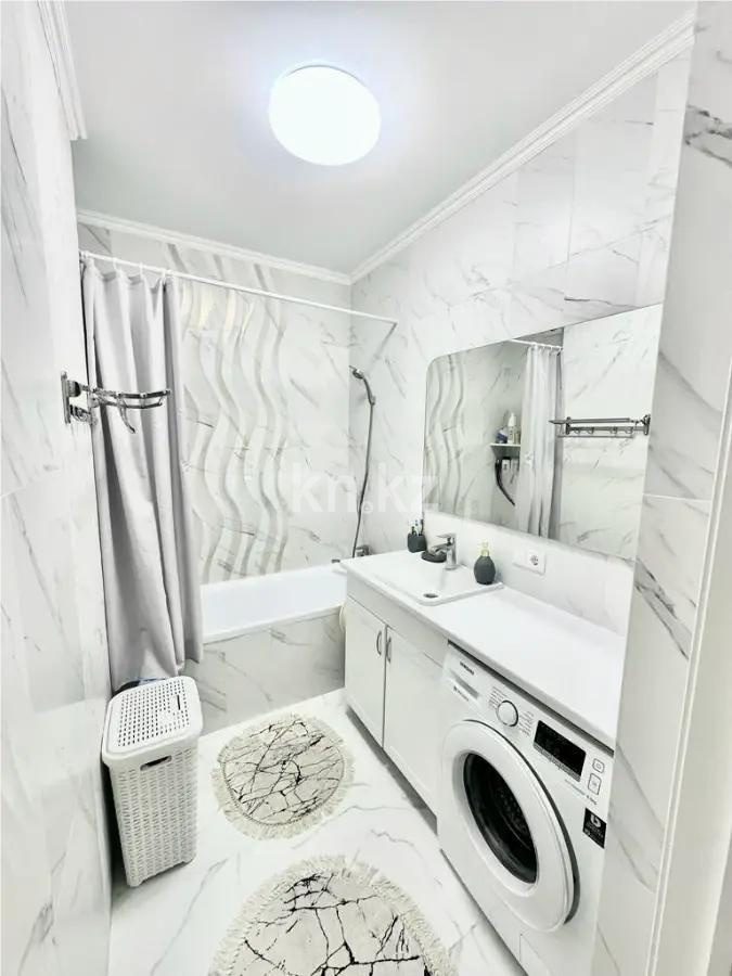 Продажа 3-комнатной квартиры, 75 м², пр. Аль-Фараби, дом  13 в Астане - фото 4