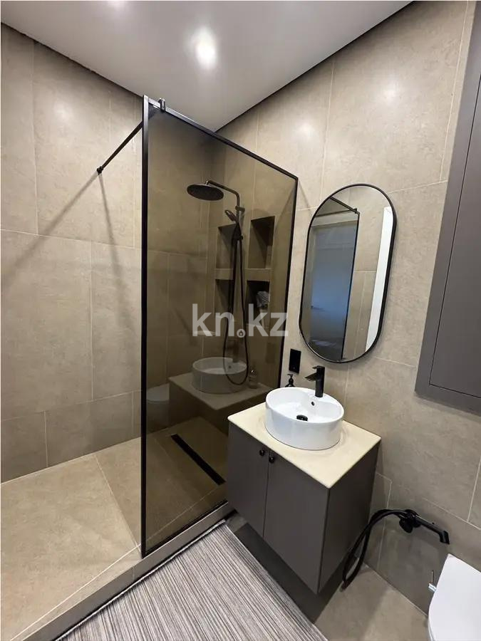 Продажа 2-комнатной квартиры, 70 м², ул. Казыбек би, дом  9 в Астане - фото 2