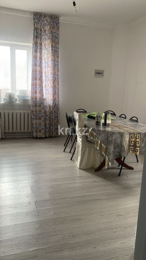 Продажа 6-комнатного дома, 300 м², ул. Чехова, дом  3 в Астане - фото 3