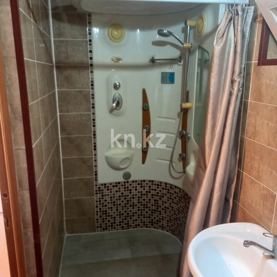 Аренда 3-комнатного дома, 45 м², ул. Истомина, дом  8 - Оразбаева в Алматы - фото 8