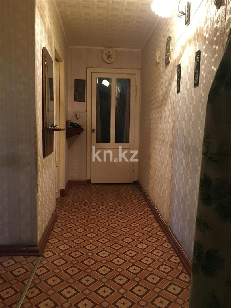 Продажа 3-комнатной квартиры, 59 м², мкр-н 6 в Караганде - фото 15