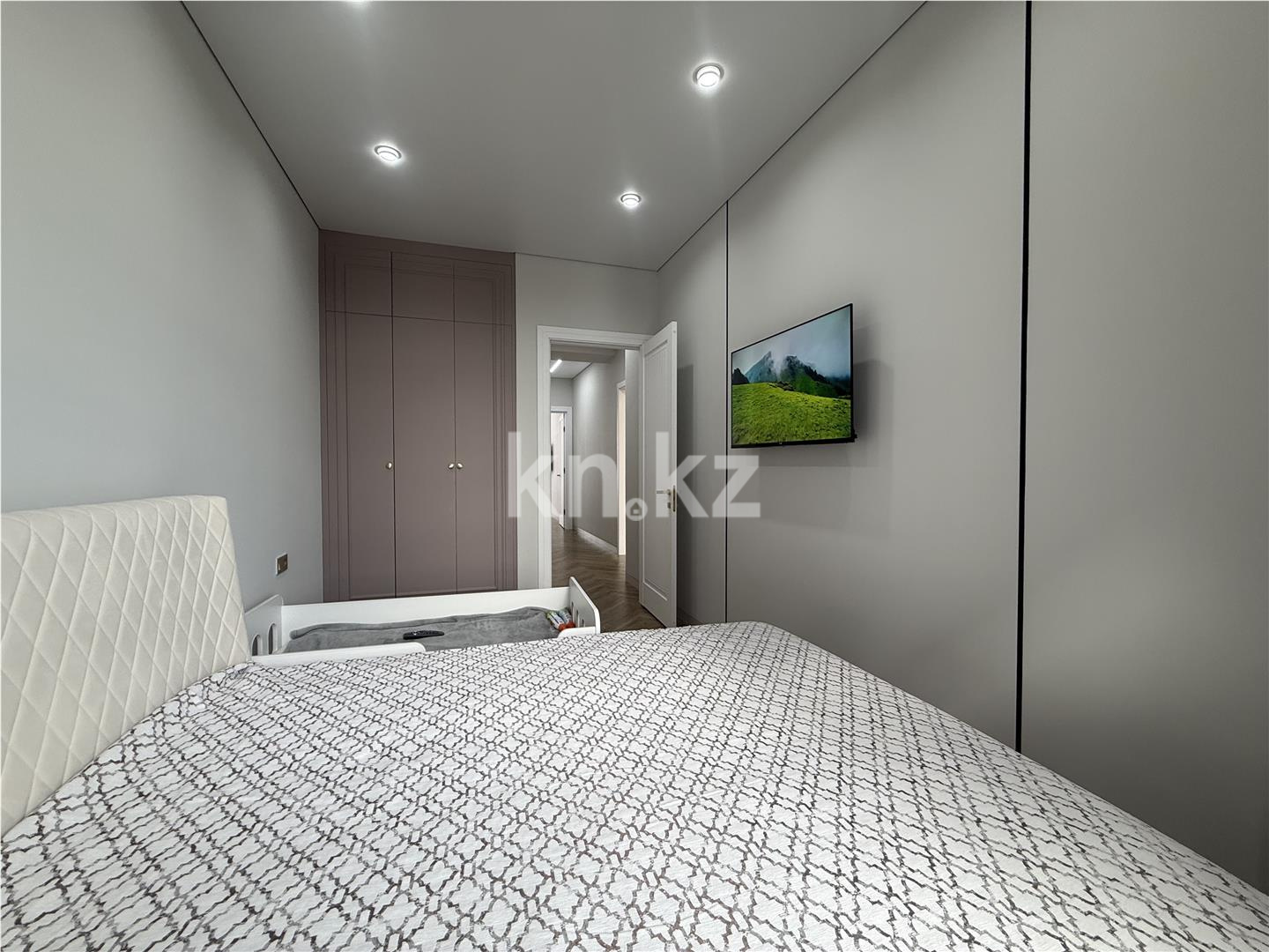 Продажа 3-комнатной квартиры, 87 м² в Караганде - фото 9