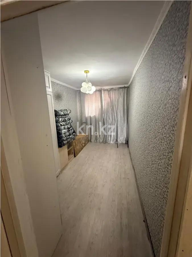 Продажа 3-комнатной квартиры, 54 м², ул. Ишимская, дом  70 в Караганде - фото 3