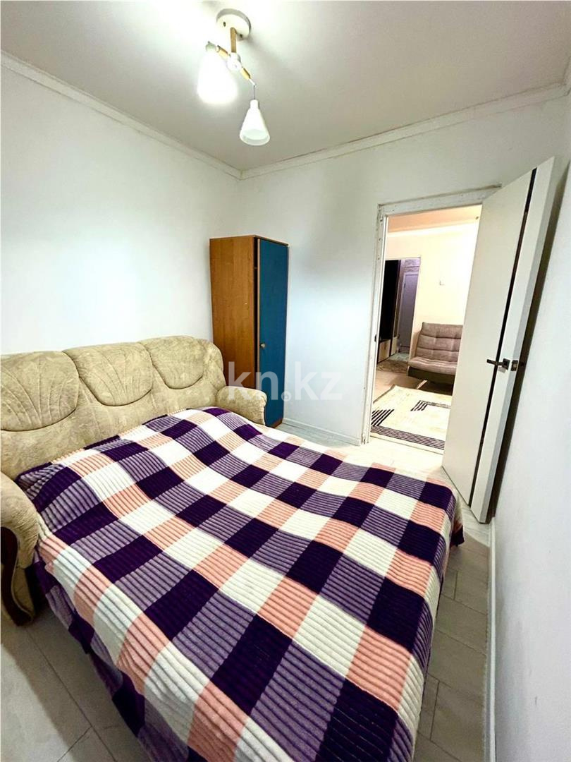 Продажа 4-комнатной квартиры, 70 м², ул. Муканова в Караганде - фото 2