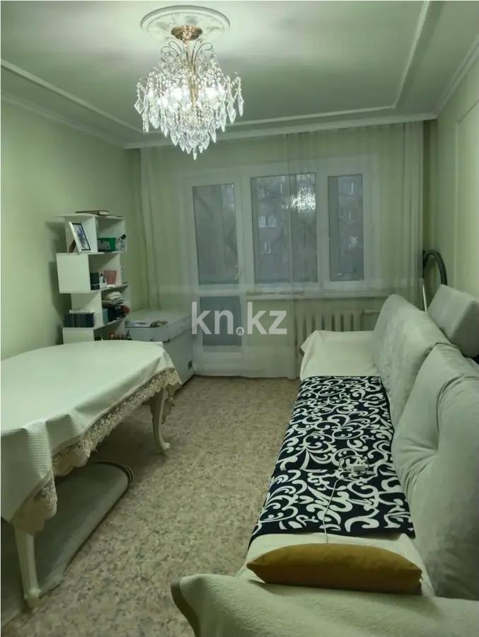 Продажа 2-комнатной квартиры, 42 м², мкр-н 16, дом  30 в Караганде